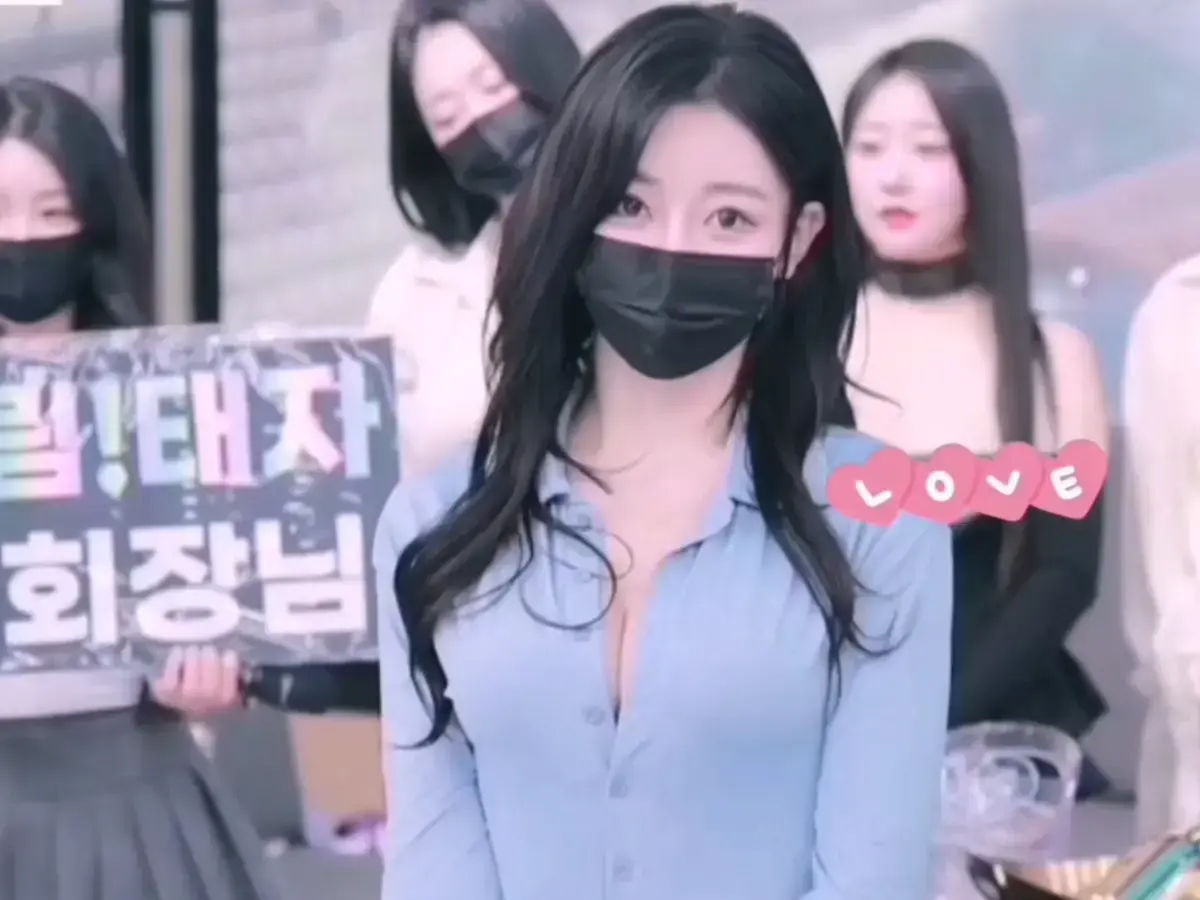 《BJ女团全员卸甲小黑屋》jinricp第五季韩国女团热舞高清完整版免费无广告在线观看-无删减版