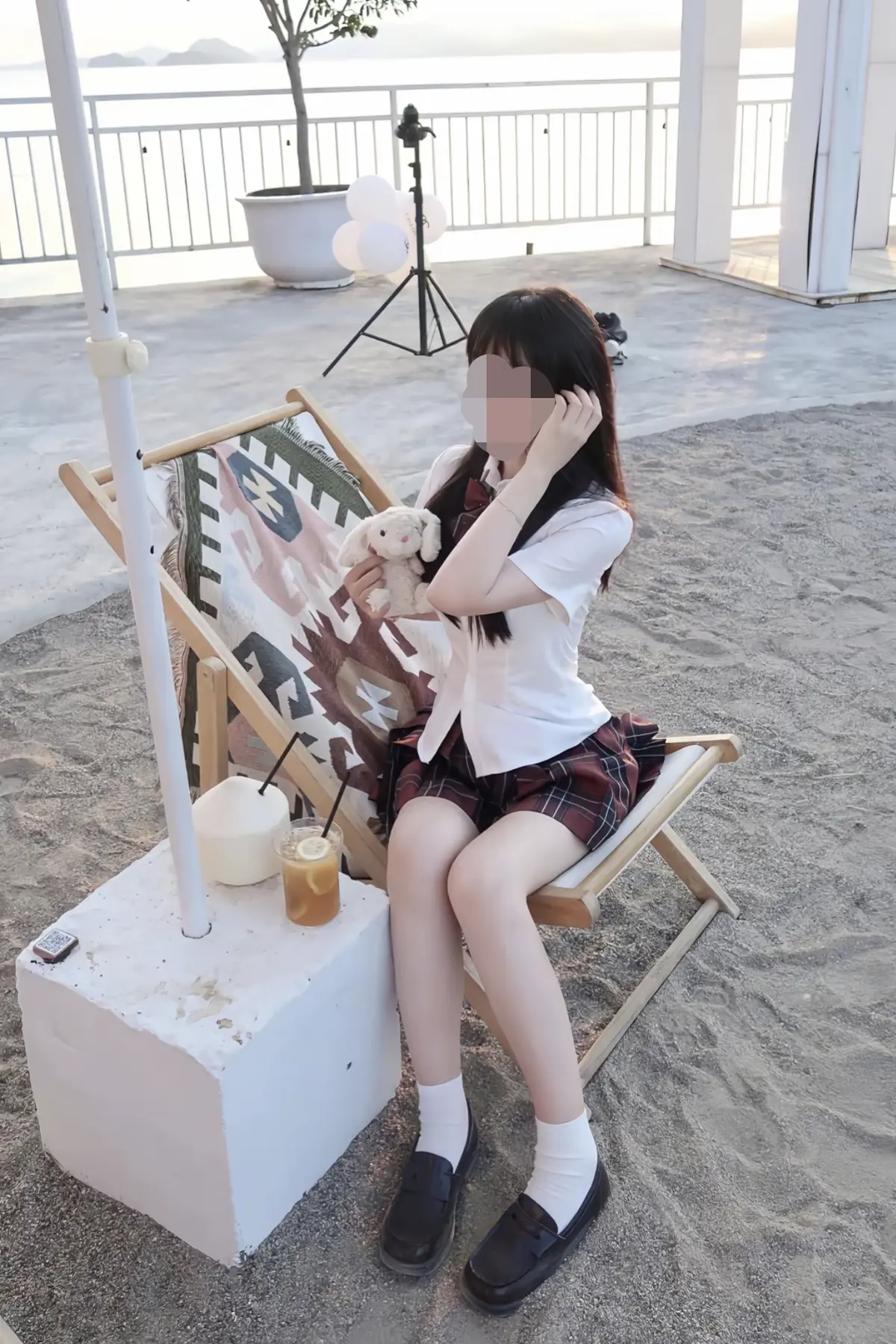 免费看《成都莉莉岛景区厕所网红视频》，1080P高清画质，感受成都莉莉岛旅拍网红的独特魅力！