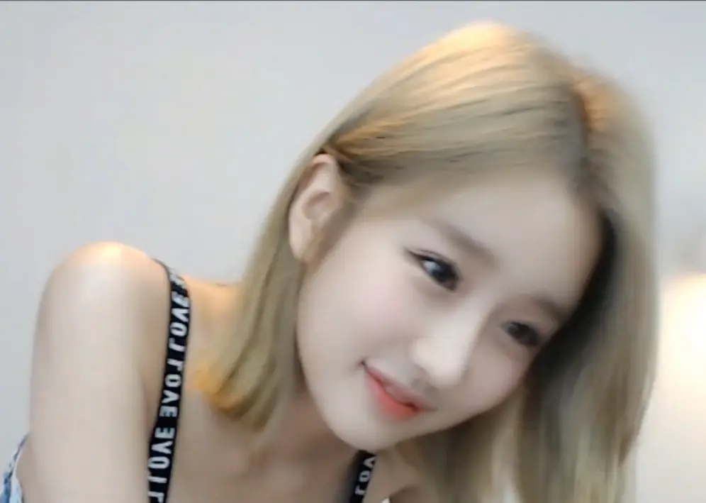 热门大瓜！《onlyfans每日大赛》抖音风徐雅引关注，在线免费看onlyfans每日大赛，高清无广告
