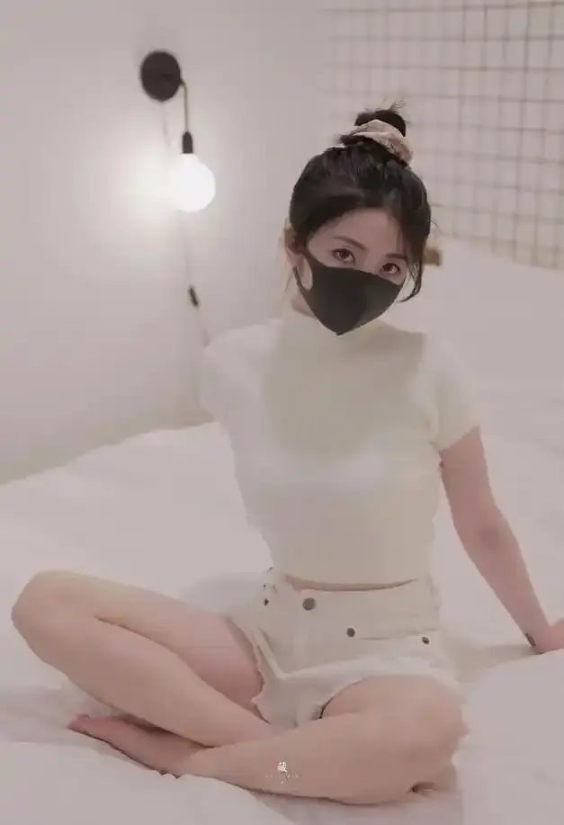 《玩偶姐姐愚人节特辑可爱娃娃》2025热门吃瓜 免费高清无删减完整版-全集在线观看_VS影院