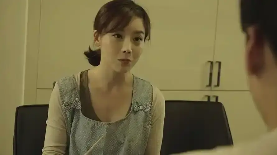 韩剧《妈妈的职业》未删减中字全集在线观看-4K超清免费播放-无广告策驰影视飞牛影院-夸克迅雷百度网盘资源下载