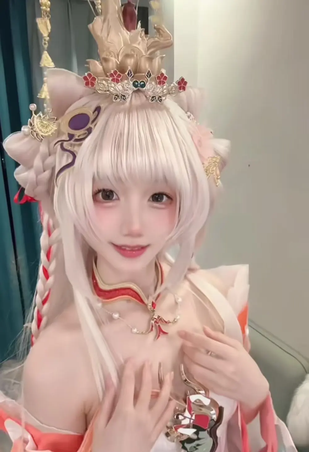 《季雨西施cosplay》季雨cosplay合集无删减全片免费在线，高清画质无广告 - 国风还原呈现细腻剧情，附高清网盘观看方式！