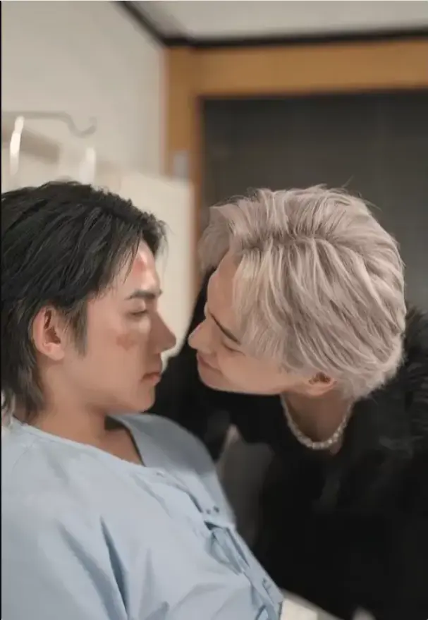 《老鼠爱上猫》泰系高甜双男主剧-全53集完结-1080P高清泰语中字无删减-腹黑猫鼠CP禁忌追爱-月光剧场每日更新免费在线观看