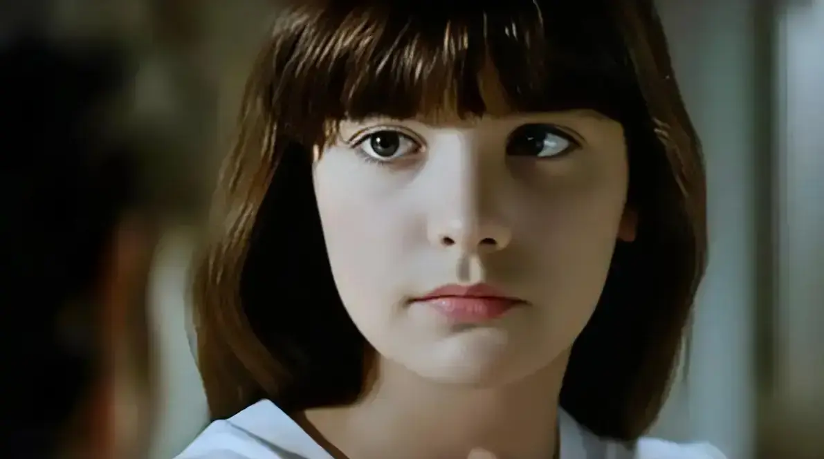 《不伦之恋》HD高清未删减全集在线播映-1080P超清无遮挡家庭伦理剧-免费观看全片源流畅播放-伦理牢笼下的致命沉溺情感纠葛