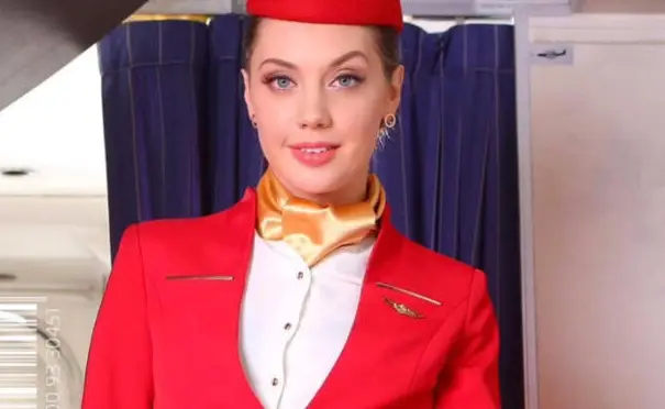 电影《法国空姐2》免费在线观看-《法国空姐2》未删减高清1080P免费观看-全季全集-星空影院