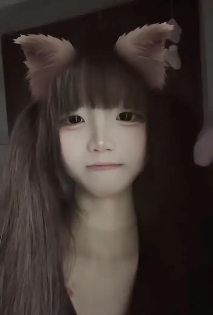 《小鱼大王》全集视频完整版在线免费观看 - 《小鱼大王》全集资源+番外篇网盘下载 - 少年治愈同居日常星空影院