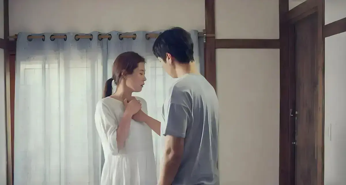 无广告免费看《出轨》中文版不卡顿