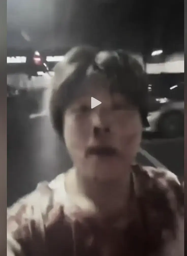 《深圳网红赵俊逸被打视频》蓝光HD画质免费看，深圳网红赵俊逸被打视频事件完整还原，迅雷下载资源