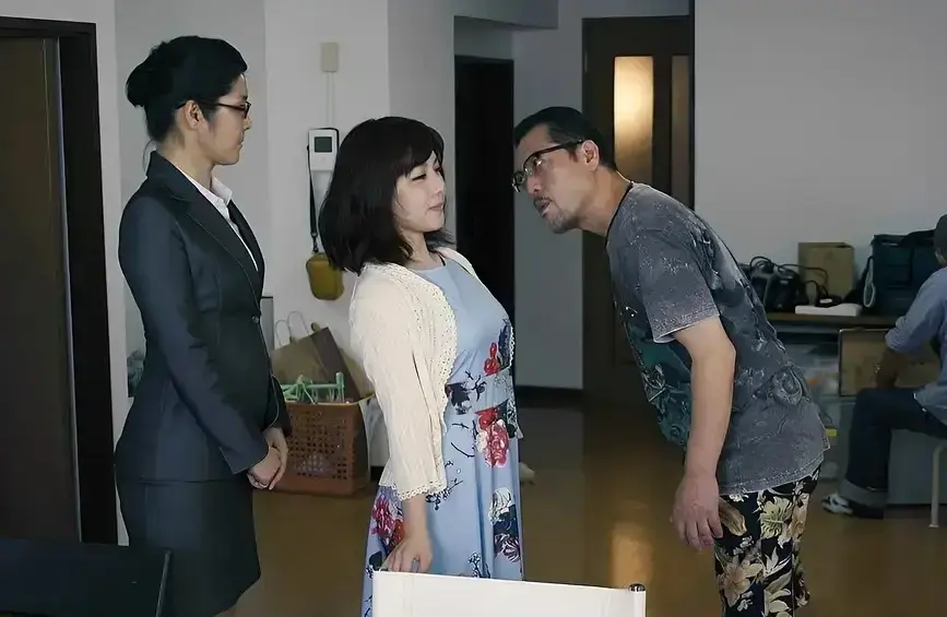 《春情荡漾》蓝光日影在线观看_迅雷云盘 - 《春情荡漾》4K无删减免费播放_夸克云盘