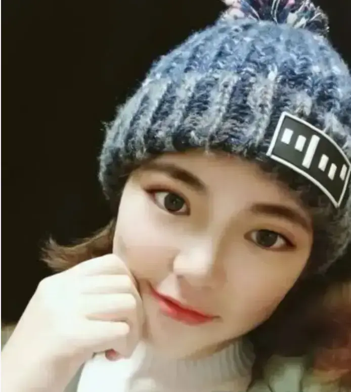 女法官刘亚格时间管理大师身份曝光！上演教科书级骗局，法学女神变顶级海王榨干三男百万资产