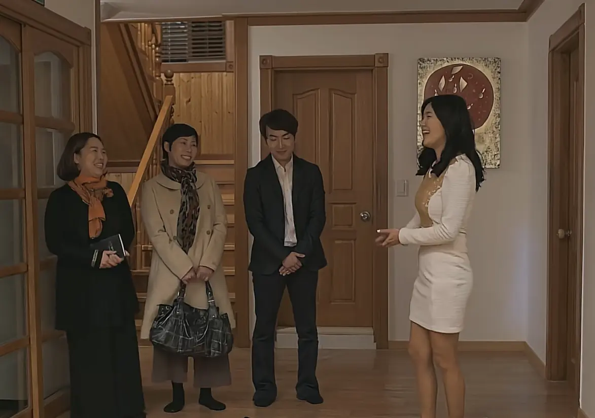 李恩美主演《妈妈将儿子托付给闺蜜》全季未删减HD蓝光 - 免费观看无弹窗去广告手机追剧