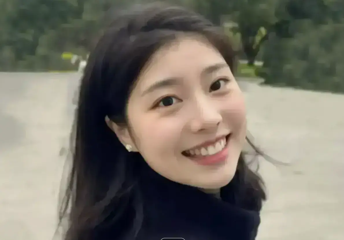 《秦嘉妮》相关资源图片