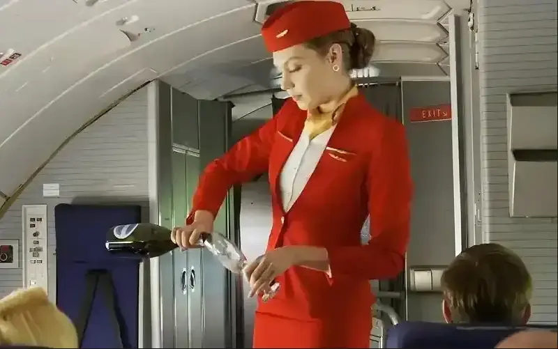 免费畅享《法国航空》-法国电影原声中文字幕在线播放_《法国航空》HD高清画质流畅在线观看-热门影院