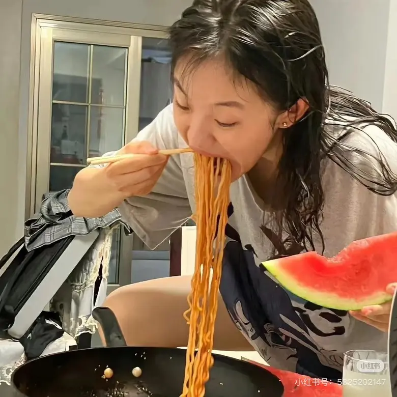 《特殊的按摩精油》全季未删减版在线播放-高清1080P中字无广告流畅-特殊的按摩精油迅雷下载支持手机电脑平板观看